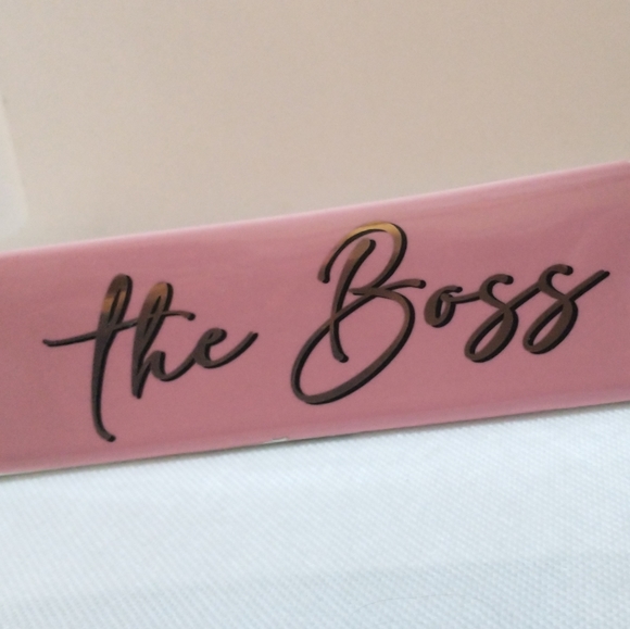 🧁 Ashland Dream Big The Boss Pink Tabletop Ceramic Decor Paperweight NEW - Picture 3 of 5